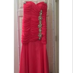 Jovani full length coral salmon dress prom formal